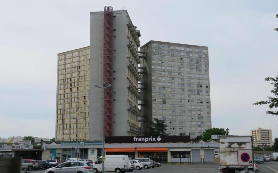 Charmant F2 De 30M2 Moin Cher A 25 Min De Paris Jusqu'A 5 Personnes 르미쉬르센느 외부 사진